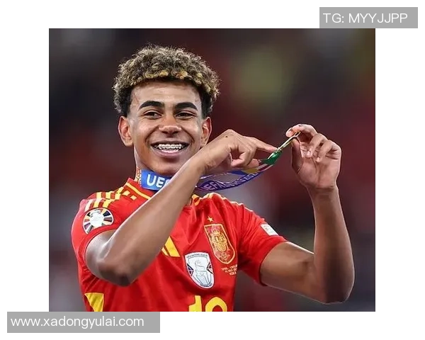 戴牙套的足球球星是谁 他在赛场上的表现如何影响了他的人气