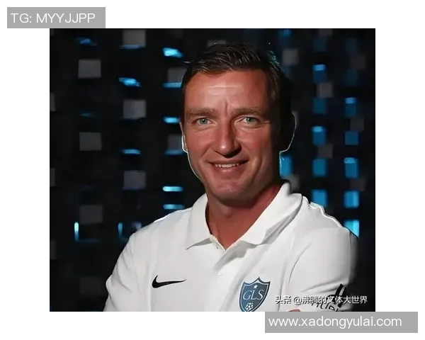 足球球星退役后都从事哪些工作他们的职业转型和生活新篇章 足球球星退役后都从事哪些工作他们的职业转型和生活新篇章