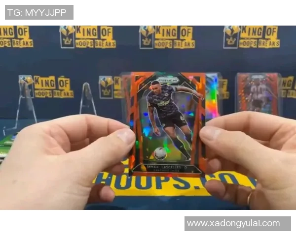 如何制作足球星卡手雷盒及其创意设计方法解析