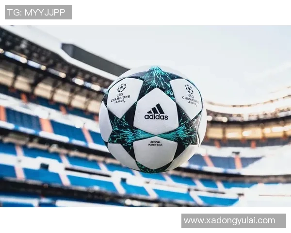 汇聚绿茵巨星风采展现激情岁月的足球球星多人主题壁纸